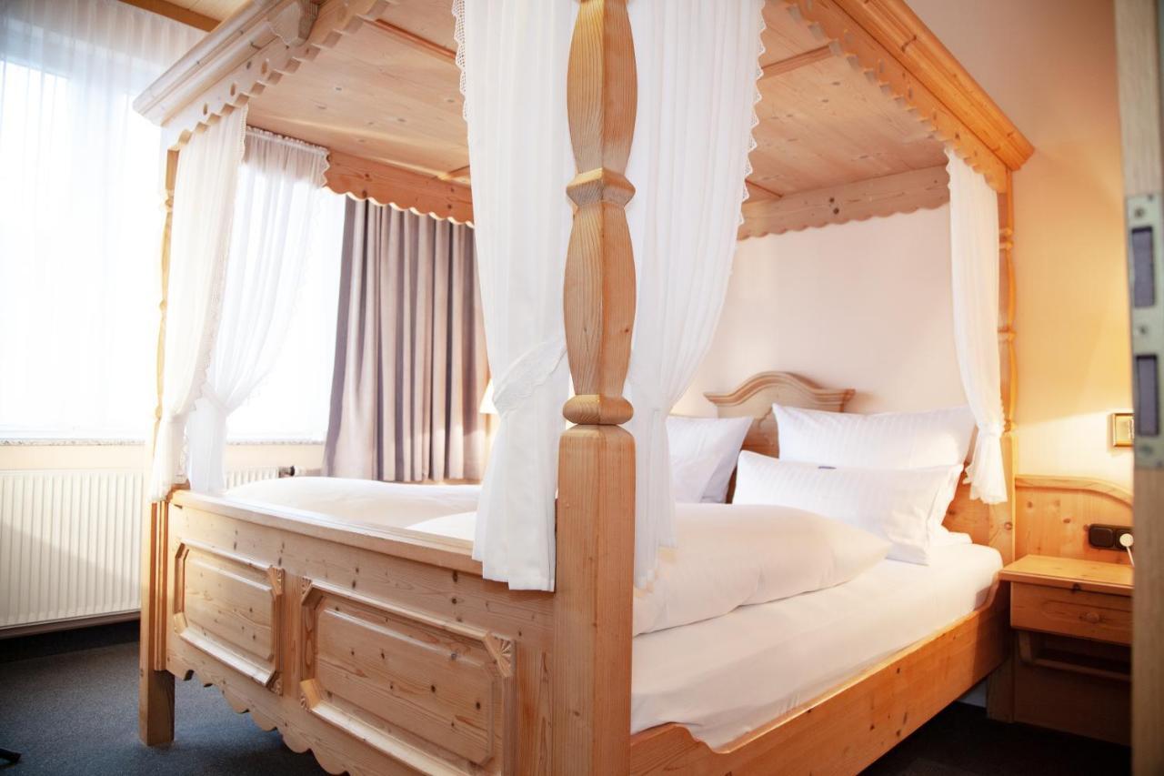 Hotel Lonac Дуйсбург Екстер'єр фото